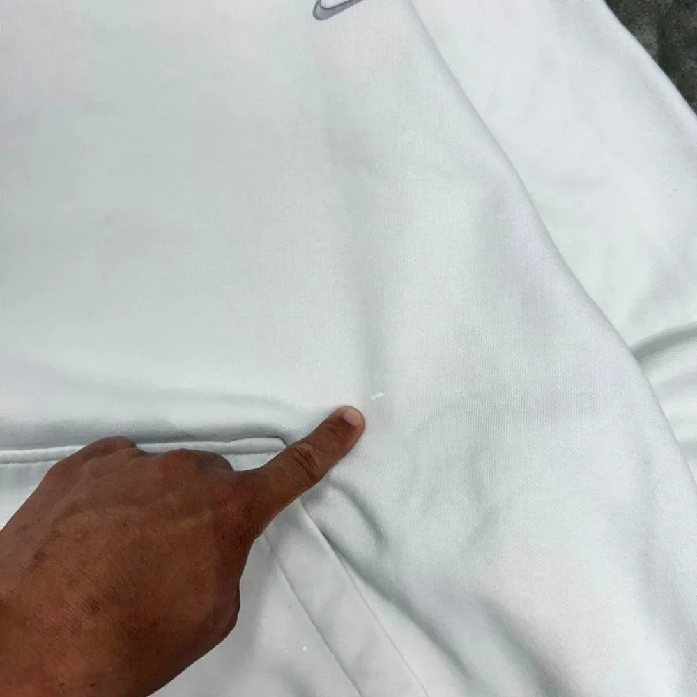 Vintage 90s Nike White‎ Hoodie with embroidered swoosh Size XL
